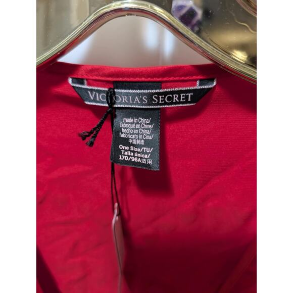 Victoria's Secret Red Valentine Love Cap Sleeve Short Robe One Size NWT MSRP $58 - Picture 7 of 11